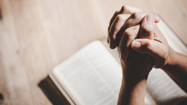 Reflexión sobre la oración: ¿Qué tipo de oraciones son escuchadas por Dios?